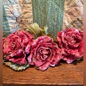 NWT Faux Garland DISTRESSED ROSES MAGNIFICENT 40” Flexible Dk Pink WEDDI…